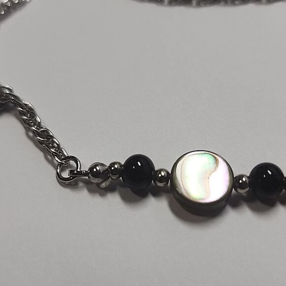 Elegant Silver and Black Necklace With Abalone Shell Beads - Picture 5 of 6